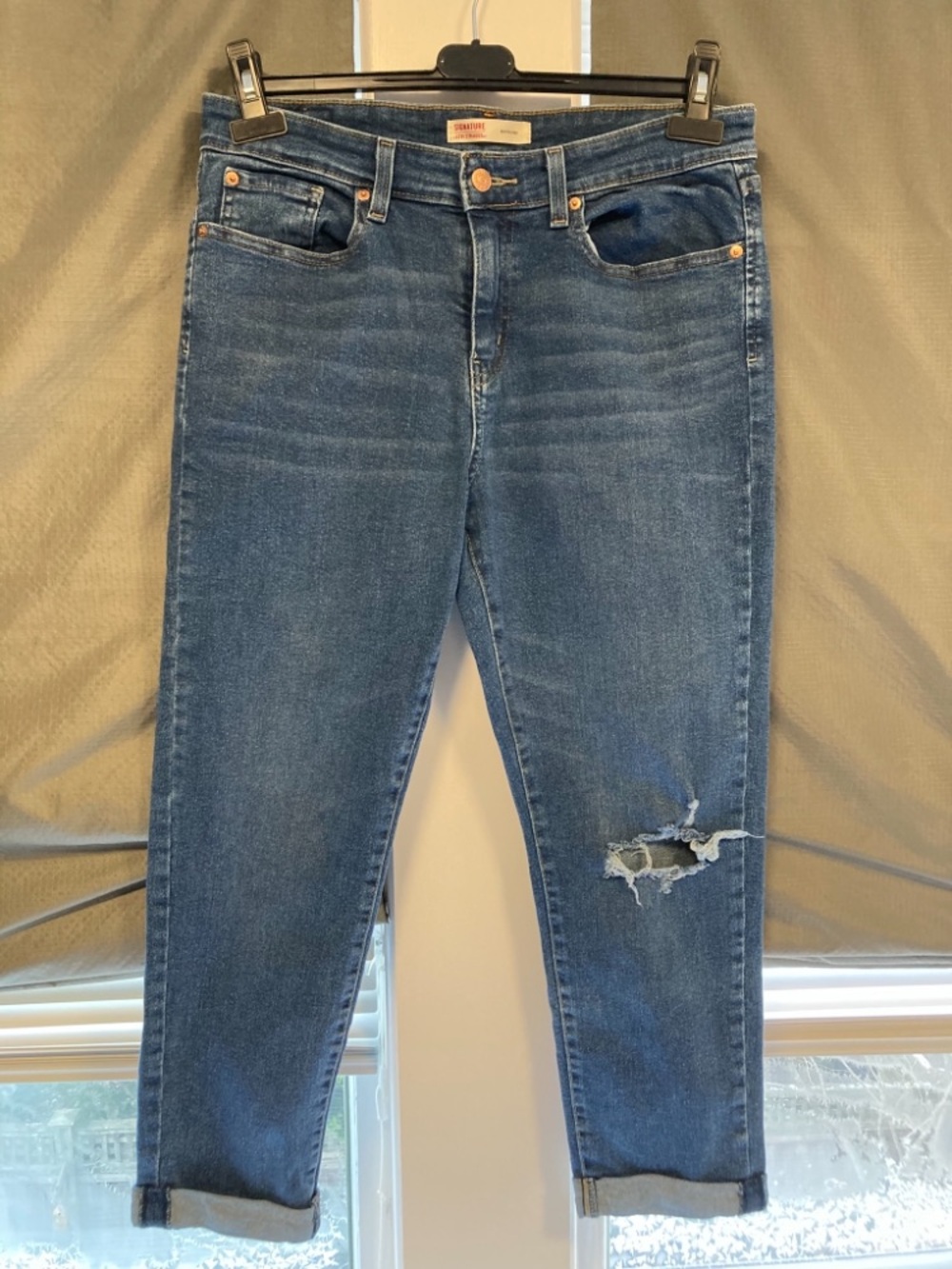 Levi’s - Women’s Signature Boyfriend Distressed Blue Jeans, Size 14, W32